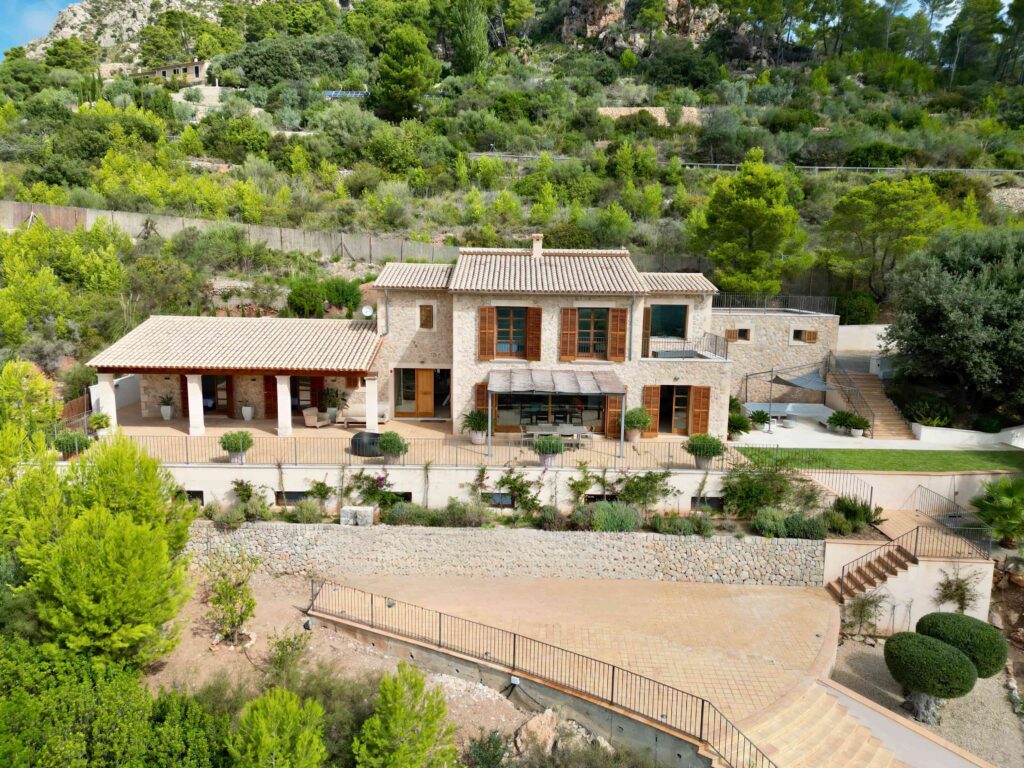 Finca Anwesen mit Panorama Meerblick uÌber Andratx 04