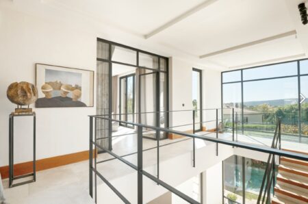 Moderne Luxusvilla mit bester Qualität in Santa Ponsa Mallorca kaufen 5.45 Millionen Euro