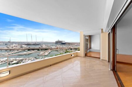 Penthouse Palma mit einzigartigen Meerblick über den Hafen52.53