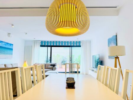 Modernes Haus in Genova mit Pool, Gym und Meerblick_6416