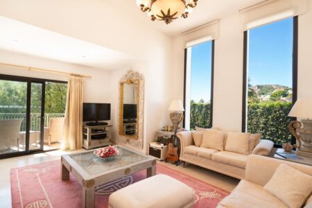 Exklusive Villa in Puerto de Andratx Palma de Mallorca mit Personenaufzug kaufen für 3.95 Millionen Euro7