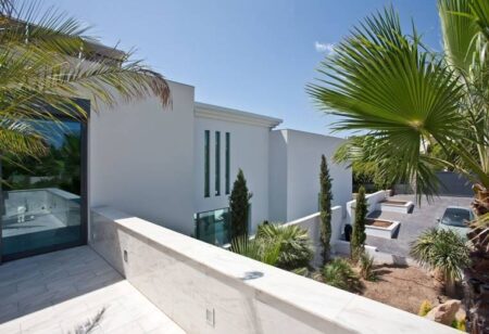 Moderne Luxus villa in Santa Ponsa Mallorca kaufen für 6.9 Millionen Euro011