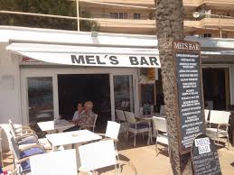 mels bar mallorca restaurant frühstück