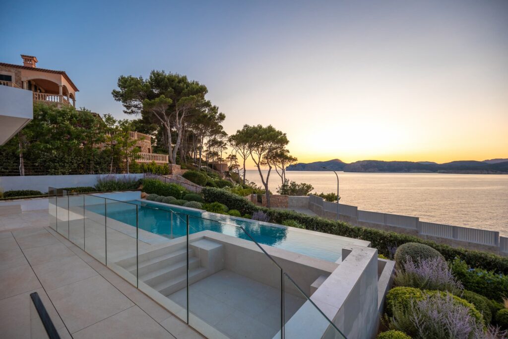 Luxusvilla in Bester Qualität in Santa Ponsa Mallorca kaufen21
