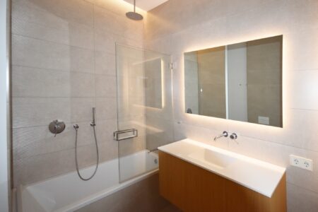 Wohnhaus Palma de Mallorca Borne beste Lage Palma mit Ladengeschäft Badezimmer 2