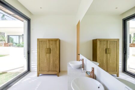 Moderne Villa in bester Lage Son Vida Mallorca kaufen Badezimmer