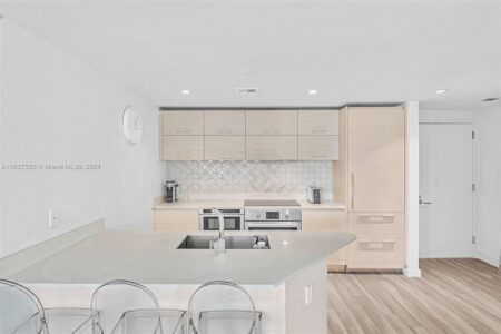 Luxuswohnung in Miami Florida kaufen-1