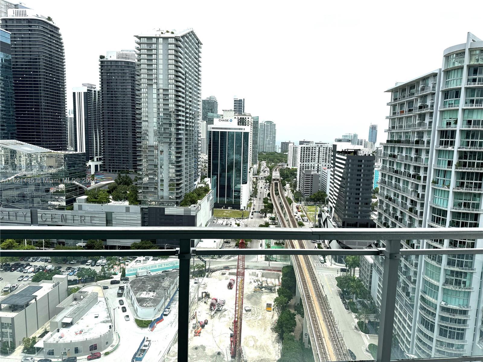 Luxuswohnung in Miami Florida kaufen bis fünfhunderttausend euro-1