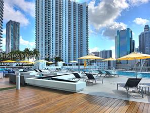 Luxuswohnung in Miami Florida kaufen bis fünfhunderttausend euro-4