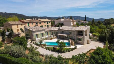 Luxus Finca kaufen Mallorca32-dji_fly_20230427_142518_878_1682598332320_photo